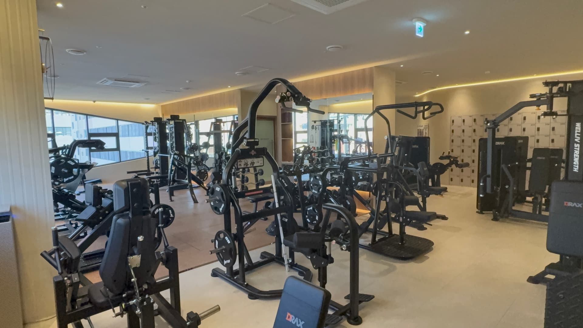 센터 사진