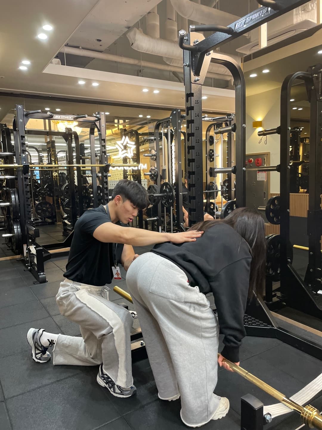 센터 사진