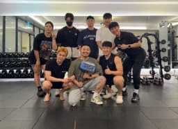 센터 사진